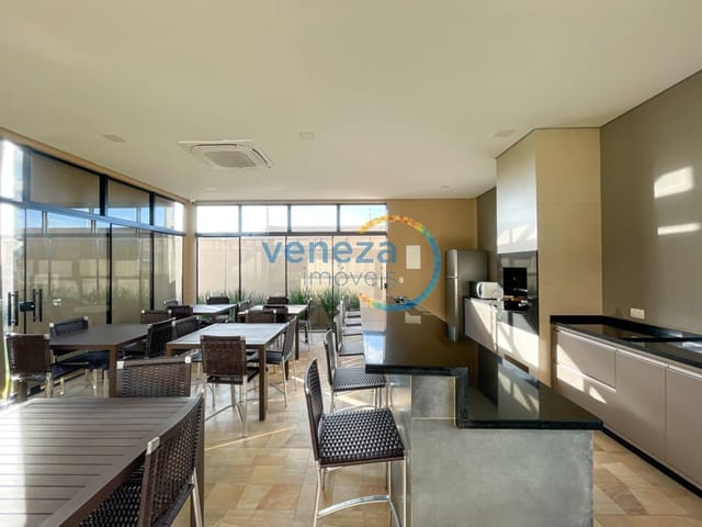 Casa com 382m² 2 quartos e 4 banheiros, à venda, no bairro Marumbi em Londrina