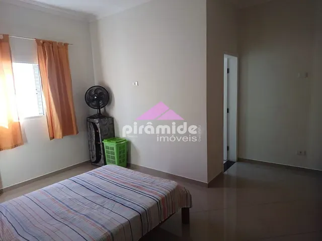 Casa com 175m² 2 quartos e 2 banheiros, à venda, no bairro Residencial Parque dos Sinos em Jacareí