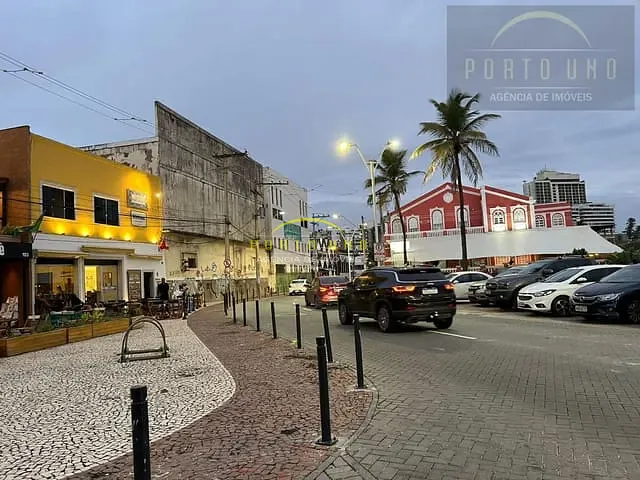Casa com 380m², à venda, no bairro Rio Vermelho em Salvador