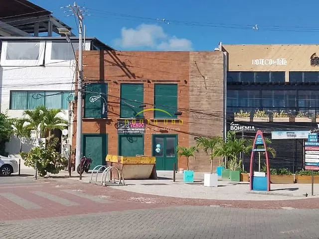Casa com 380m², à venda, no bairro Rio Vermelho em Salvador