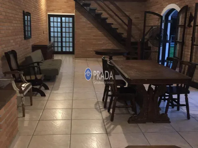 Casa com 800m² 5 quartos e 4 banheiros, à venda, no bairro Boiçucanga em São Sebastião