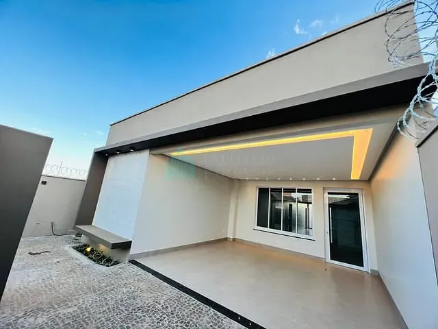 Casa com 260m² 3 quartos e 3 banheiros, à venda, no bairro Campo Belo em Catalão