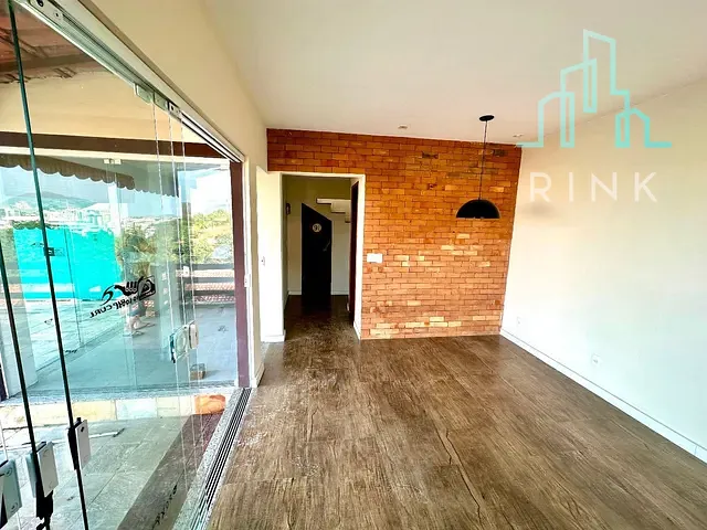 Casa com 200m² 1 quarto e 2 banheiros, para alugar, no bairro Santa Rosa em Niterói