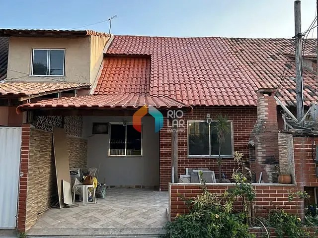 Casa com 120m² 4 quartos e 2 banheiros, à venda, no bairro Galo Branco em São Gonçalo