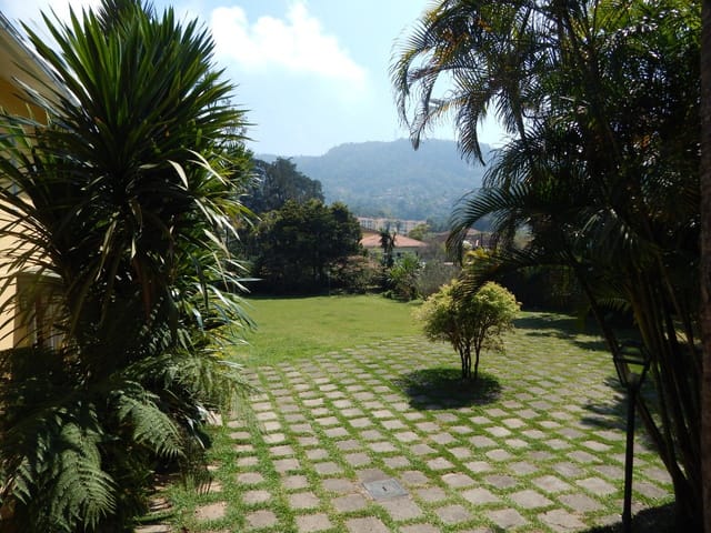 Casa com 1826m², à venda, no bairro Quitandinha em Petrópolis