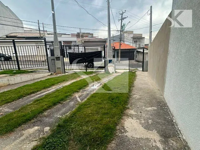 Casa 2 quartos e 2 banheiros, à venda, no bairro Jardim Piazza di Roma em Sorocaba