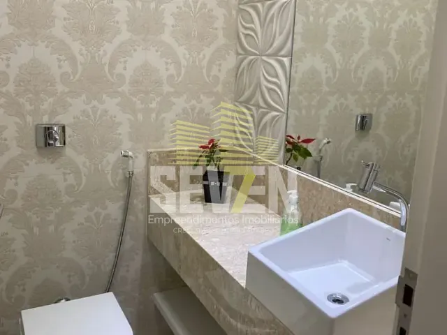 Casa com 525m² 3 quartos e 4 banheiros, à venda, no bairro Jardim Colonial em Bauru