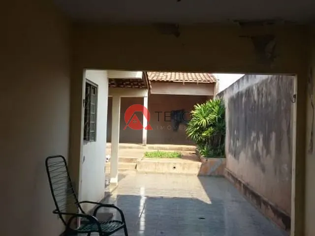 Casa à venda, no bairro JD NOVO OÁSIS em Maringá