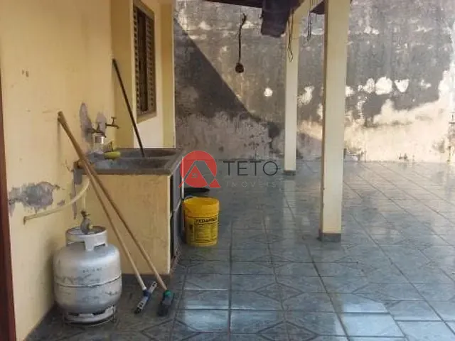 Casa à venda, no bairro JD NOVO OÁSIS em Maringá