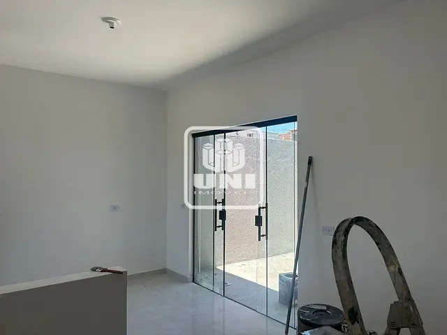 Casa com 223m² 2 quartos e 1 banheiro, à venda, no bairro Jardim Alvorada em Jacareí