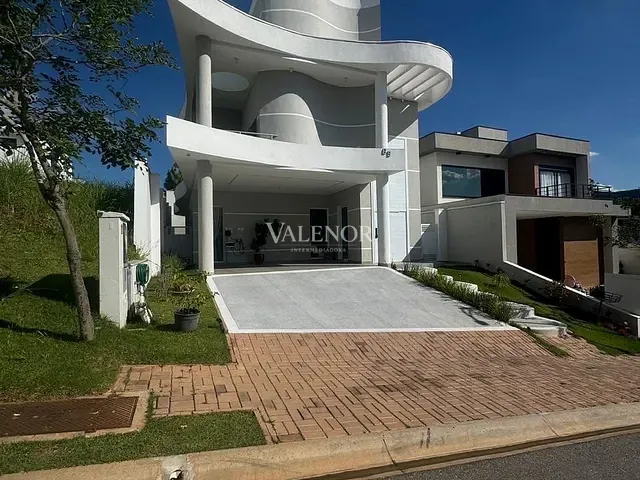 Casa com 360m² 3 quartos e 5 banheiros, à venda, no bairro Loteamento Brisas do Lago em Jundiaí