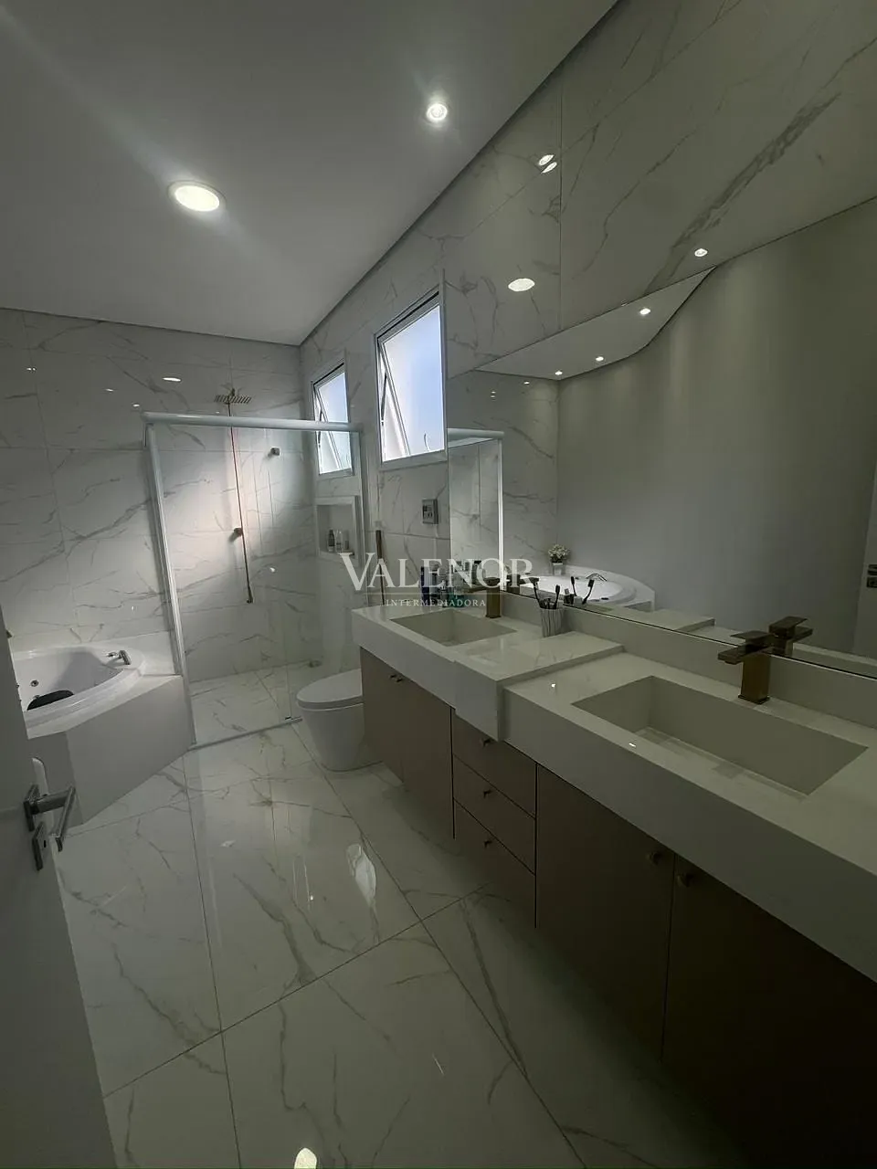 Casa, 3 quartos, 360 m² - Foto 35