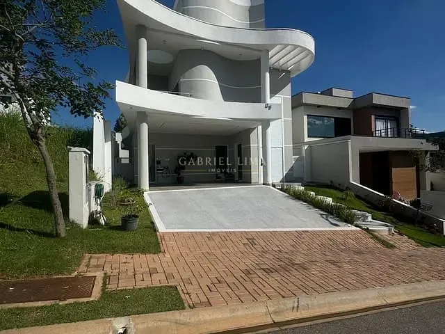 Casa com 360m² 3 quartos e 5 banheiros, à venda, no bairro Loteamento Brisas do Lago em Jundiaí