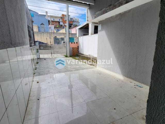 Casa com 60m² 1 quarto e 1 banheiro, para alugar, no bairro Jardim Cecília em Mogi das Cruzes