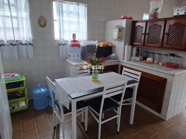 Casa com 360m² 4 quartos e 3 banheiros, à venda, no bairro Novo Rio das Ostras em Rio das Ostras
