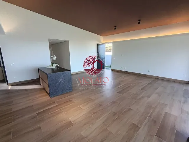 Casa com 390m² 4 quartos e 3 banheiros, à venda, no bairro Alto do Joá em Lagoa Santa