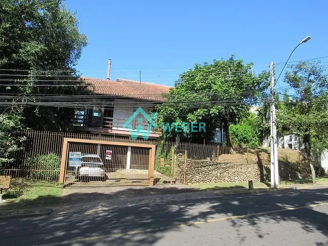 Casa com 693m² 3 quartos e 2 banheiros, à venda, no bairro Pinheiro em São Leopoldo