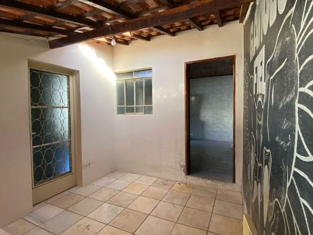 Casa com 300m², à venda, no bairro Agenor em Extrema