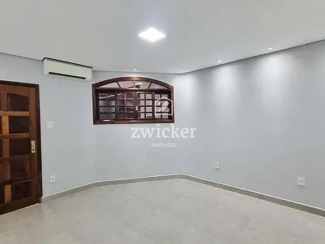 Casa com 208m² 3 quartos e 3 banheiros, à venda, no bairro Conjunto Habitacional Pastor Arlindo Lopes Viana em Bauru