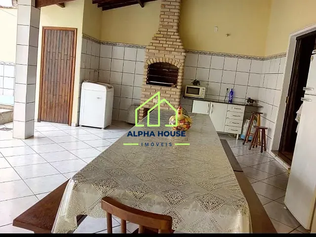 Casa com 255m² 3 quartos e 1 banheiro, à venda, no bairro Vila Prado em Roseira