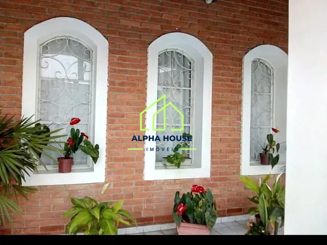 Casa com 255m² 3 quartos e 1 banheiro, à venda, no bairro Vila Prado em Roseira