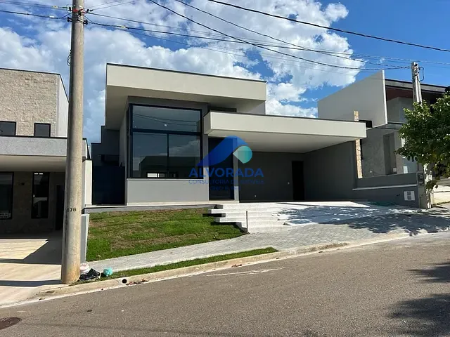 Casa com 300m² 3 quartos e 4 banheiros, à venda, no bairro Condomínio Terras do Vale em Caçapava