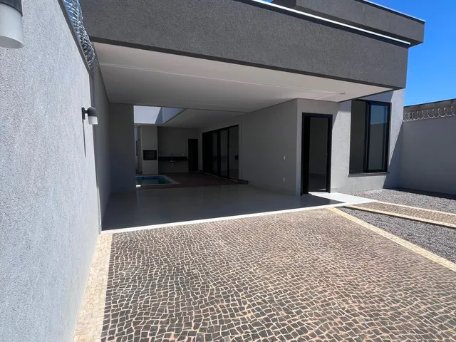 Casa com 270m² 3 quartos e 2 banheiros, à venda, no bairro Plano Diretor Sul em Palmas
