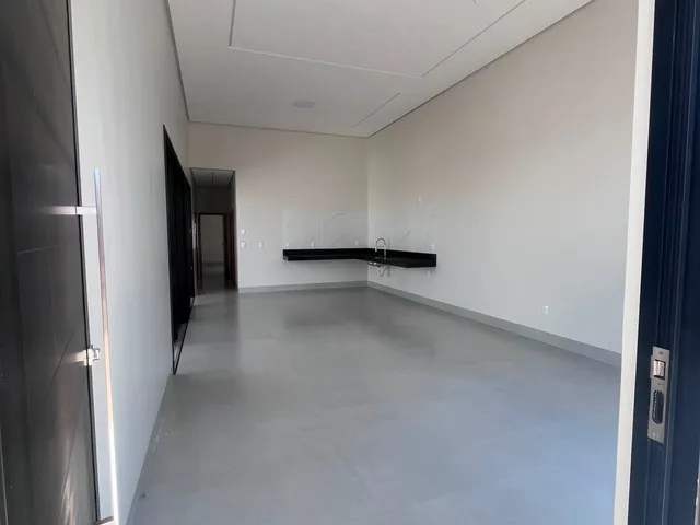Casa com 270m² 3 quartos e 2 banheiros, à venda, no bairro Plano Diretor Sul em Palmas