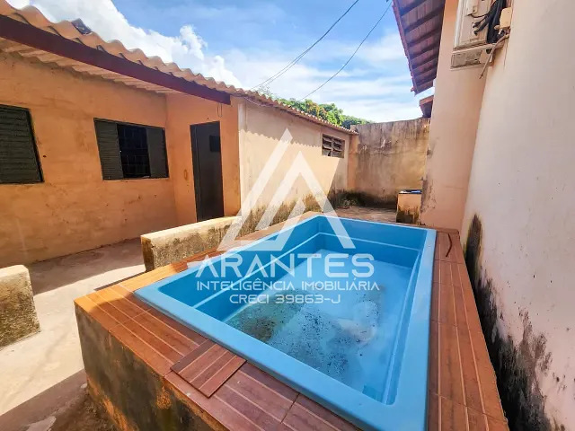 Casa 4 quartos e 2 banheiros, à venda, no bairro Conjunto Habitacional Michel Jorge Naben em Barretos