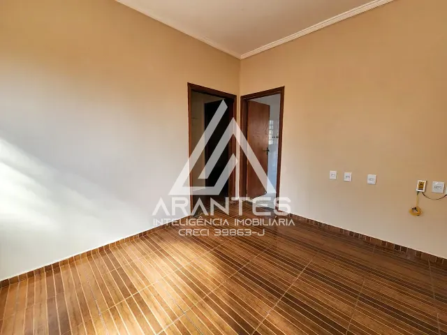 Casa 4 quartos e 2 banheiros, à venda, no bairro Conjunto Habitacional Michel Jorge Naben em Barretos