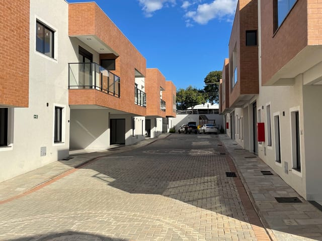 Casa com 146m² 3 quartos e 3 banheiros, à venda, no bairro Jardim Atlântico em Goiânia