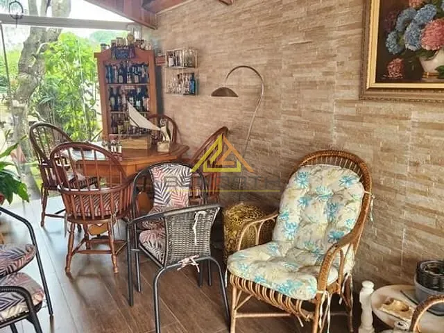 Casa com 651m² 4 quartos e 4 banheiros, à venda, no bairro Tremembé em São Paulo