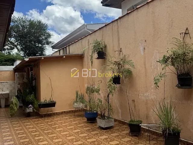 Casa 4 quartos e 3 banheiros, à venda, no bairro Continental em Osasco