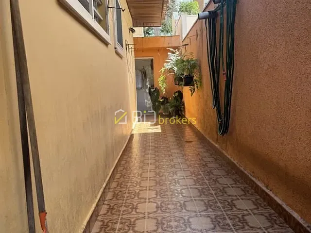 Casa 4 quartos e 3 banheiros, à venda, no bairro Continental em Osasco