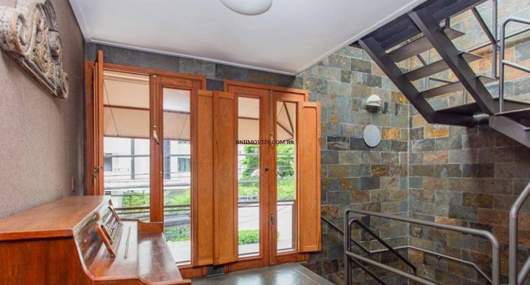 Casa, 2 quartos, 288 m² - Foto 1