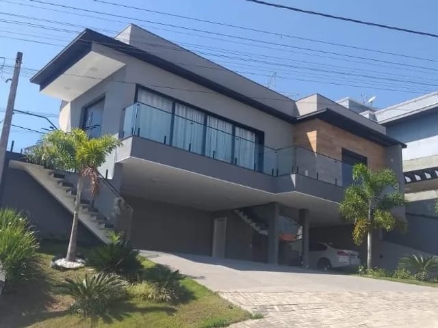 Casa com 560m² 4 quartos e 2 banheiros, à venda, no bairro Cidade Parquelandia em Mogi das Cruzes