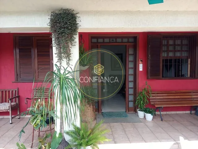 Casa com 500m² 4 quartos e 4 banheiros, à venda, no bairro Boa Vista em Belo Horizonte