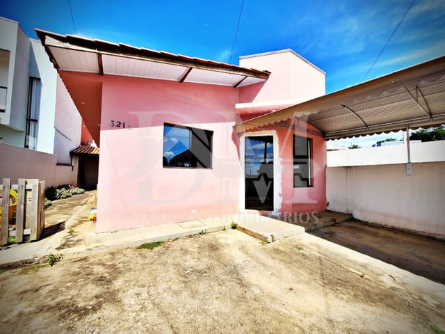 Casa com 95m² 2 quartos e 1 banheiro, à venda, no bairro Belvedere em Jaguariaíva