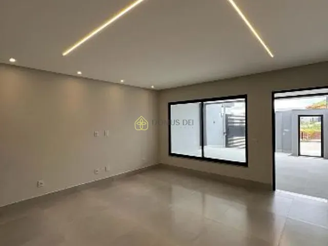 Casa com 235m² 3 quartos e 3 banheiros, à venda, no bairro Jardim Belvedere em Volta Redonda