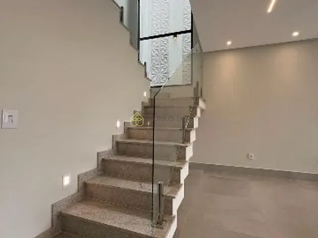 Casa com 235m² 3 quartos e 3 banheiros, à venda, no bairro Jardim Belvedere em Volta Redonda