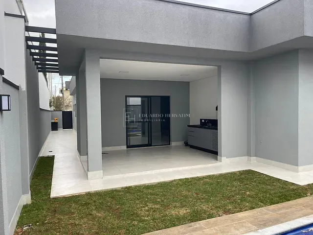 Casa 3 quartos e 5 banheiros, para alugar, no bairro Engordadouro em Jundiaí