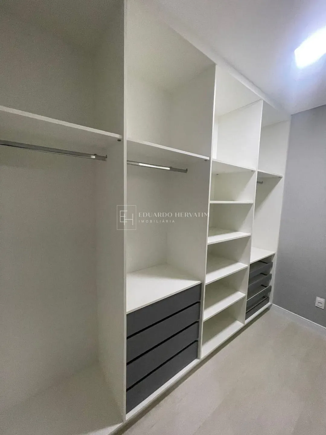 Casa, 3 quartos, 270 m² - Foto 15