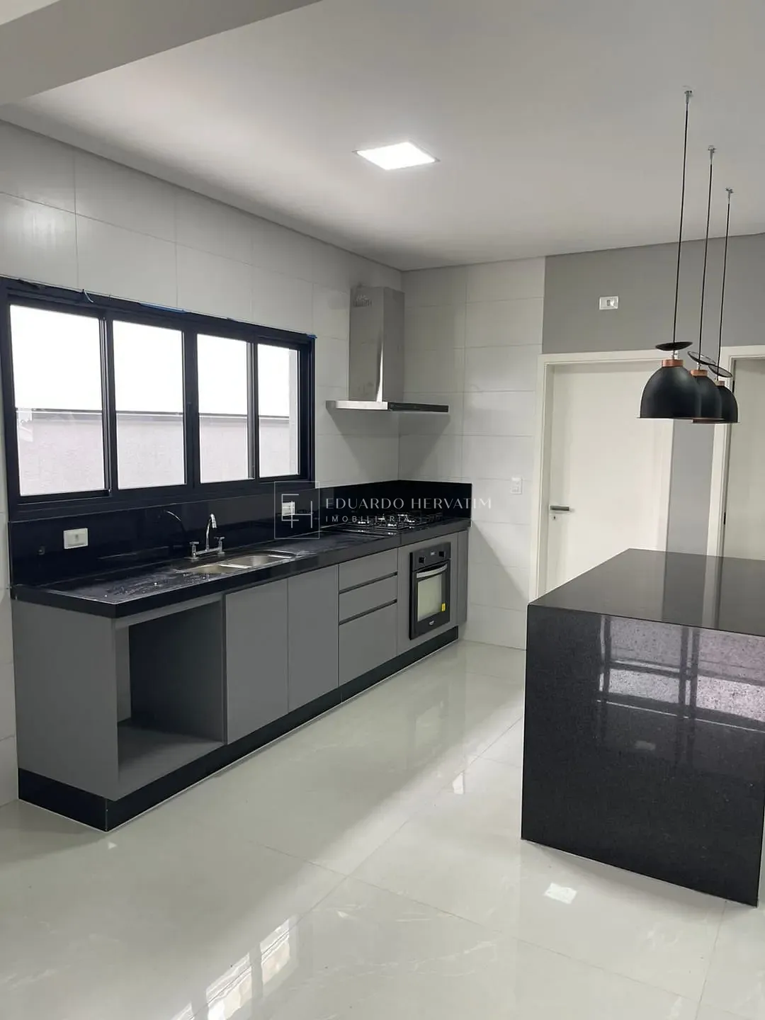 Casa, 3 quartos, 270 m² - Foto 24