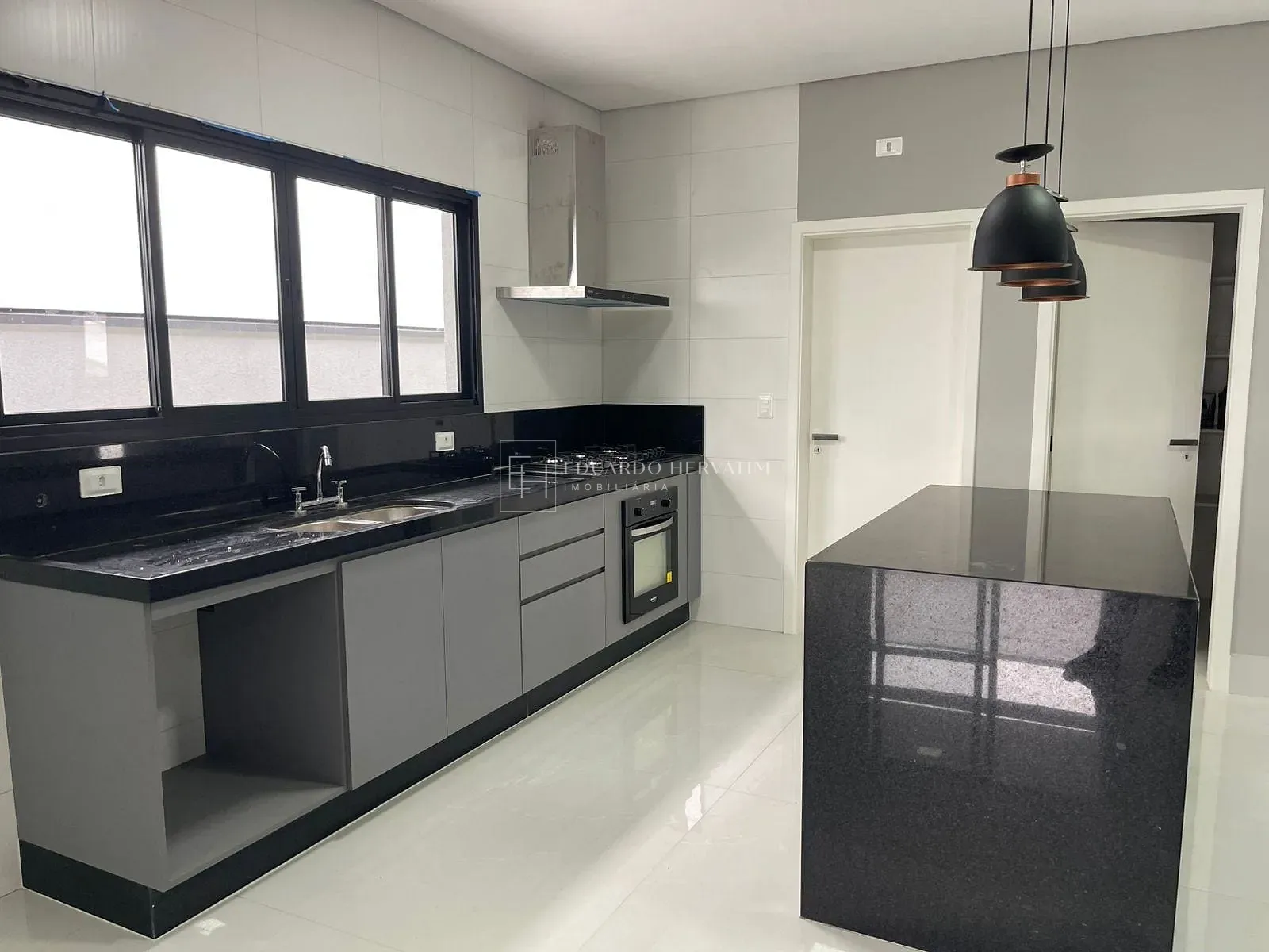Casa, 3 quartos, 270 m² - Foto 26