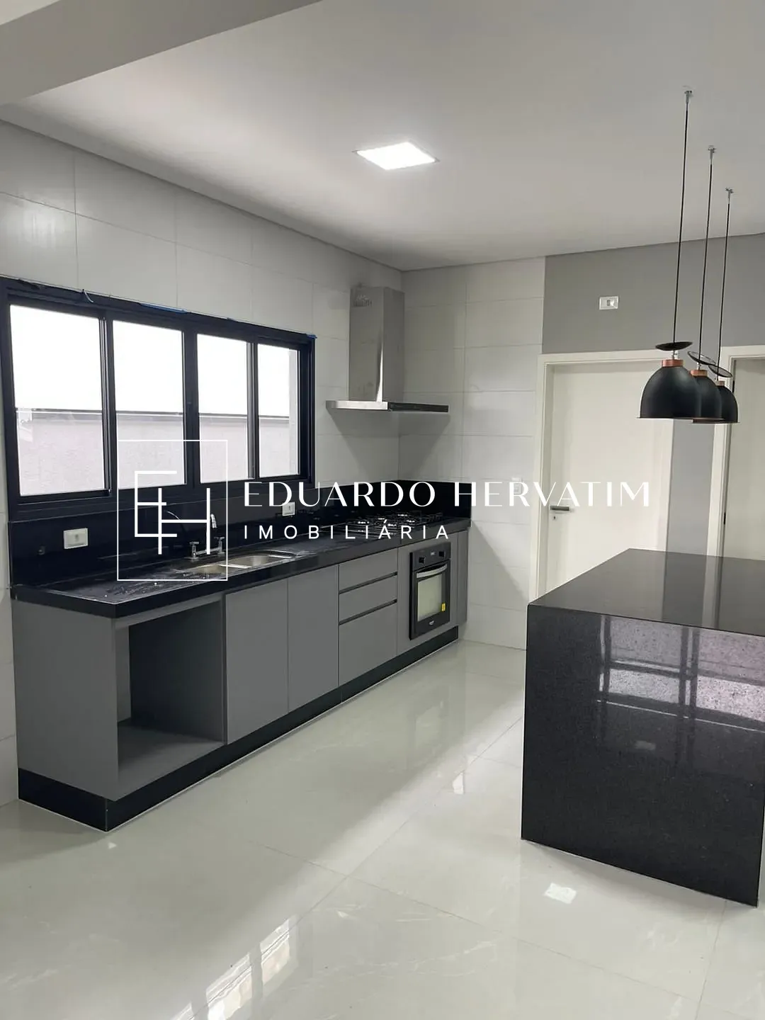 Casa, 3 quartos, 270 m² - Foto 24