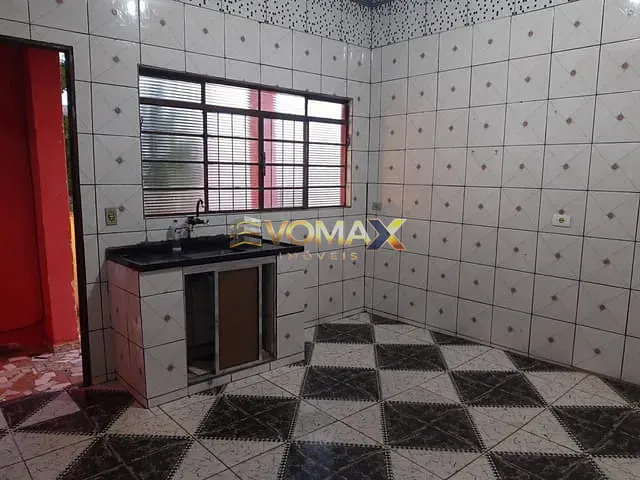 Casa 2 quartos e 1 banheiro, à venda, no bairro Vila Piedade em Itapetininga