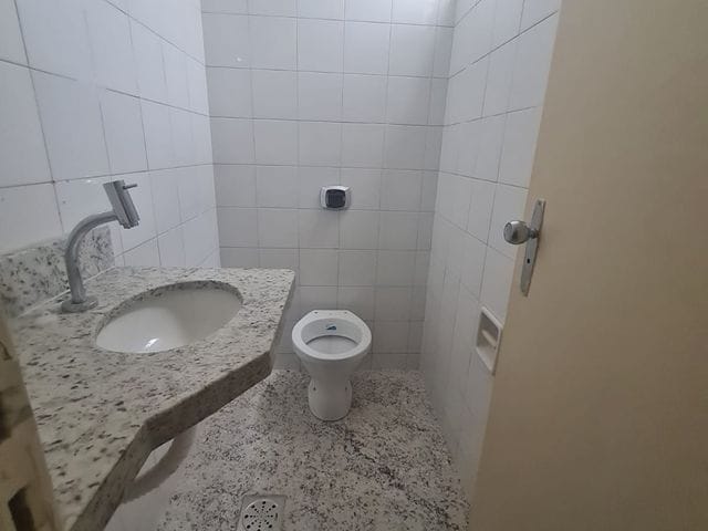 Sala com 20m², para alugar, no bairro Setor Marista em Goiânia