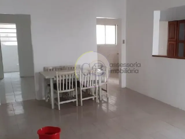 Casa 4 quartos e 5 banheiros, à venda, no bairro Centro em Rio Grande