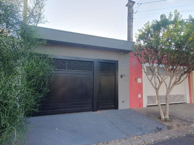 Casa com 125m² 2 quartos e 1 banheiro, à venda, no bairro Residencial Simões em Birigui