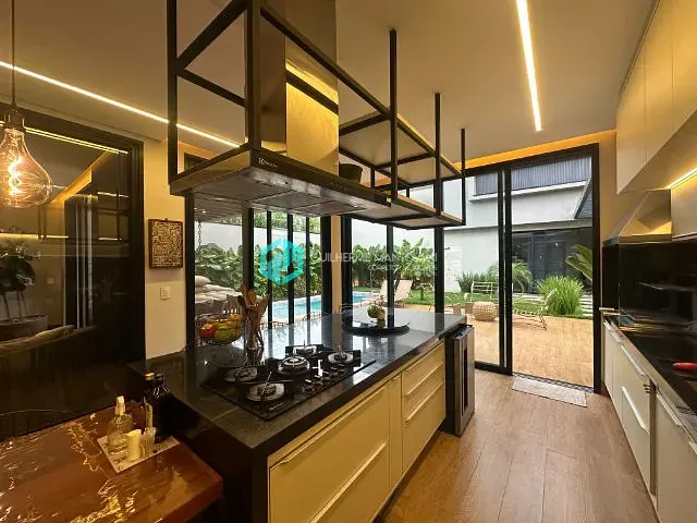 Casa 4 quartos e 5 banheiros, à venda, no bairro Condomínio Residencial Lago da Barra em Jaguariúna